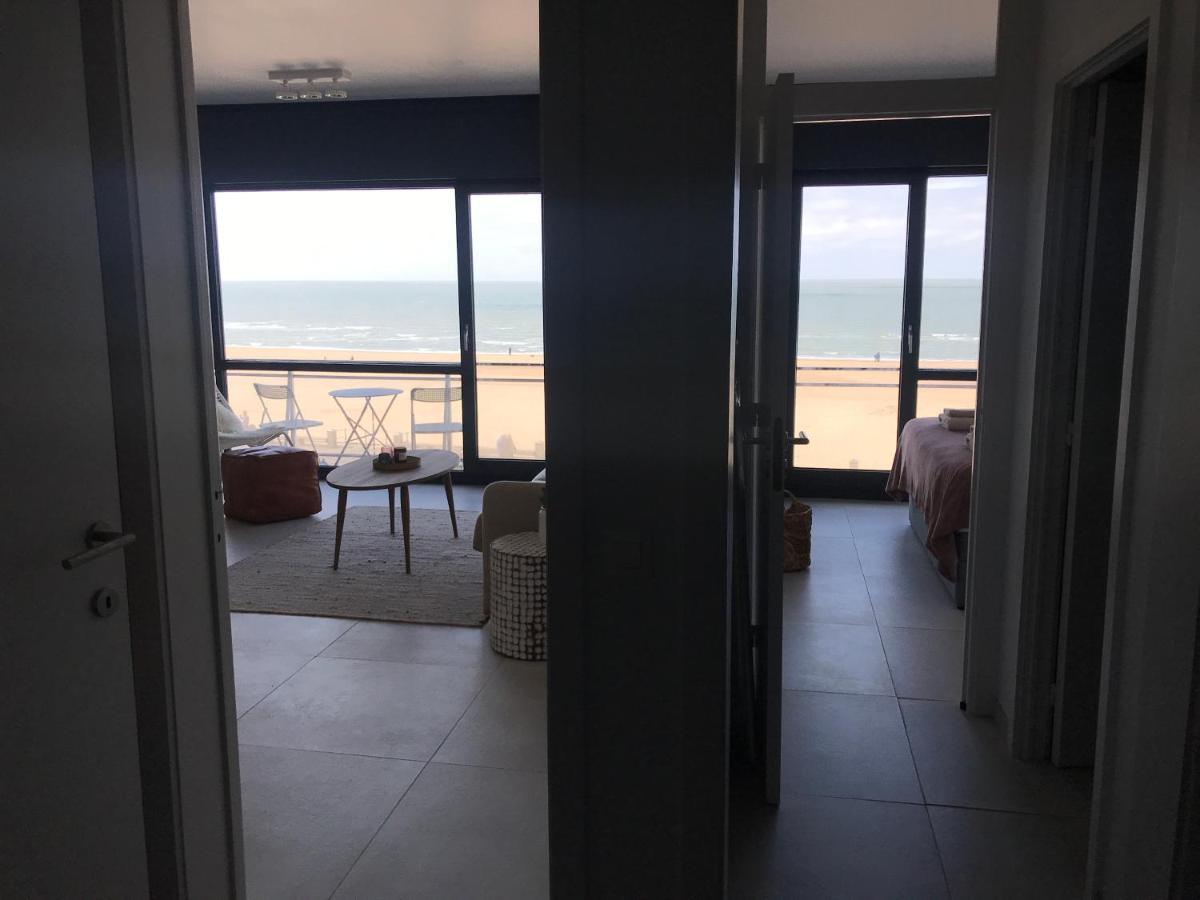 Panoramic Seaview Apartment With Free Private Garage Oostende Eksteriør billede
